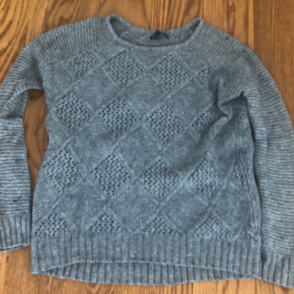 grey sweater
